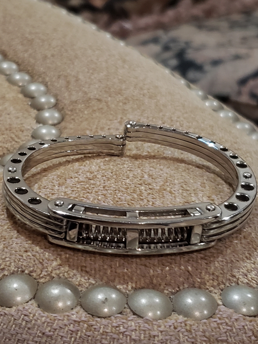 Silver-Tone Spring-loaded Handcuff  Hinged Bracelet